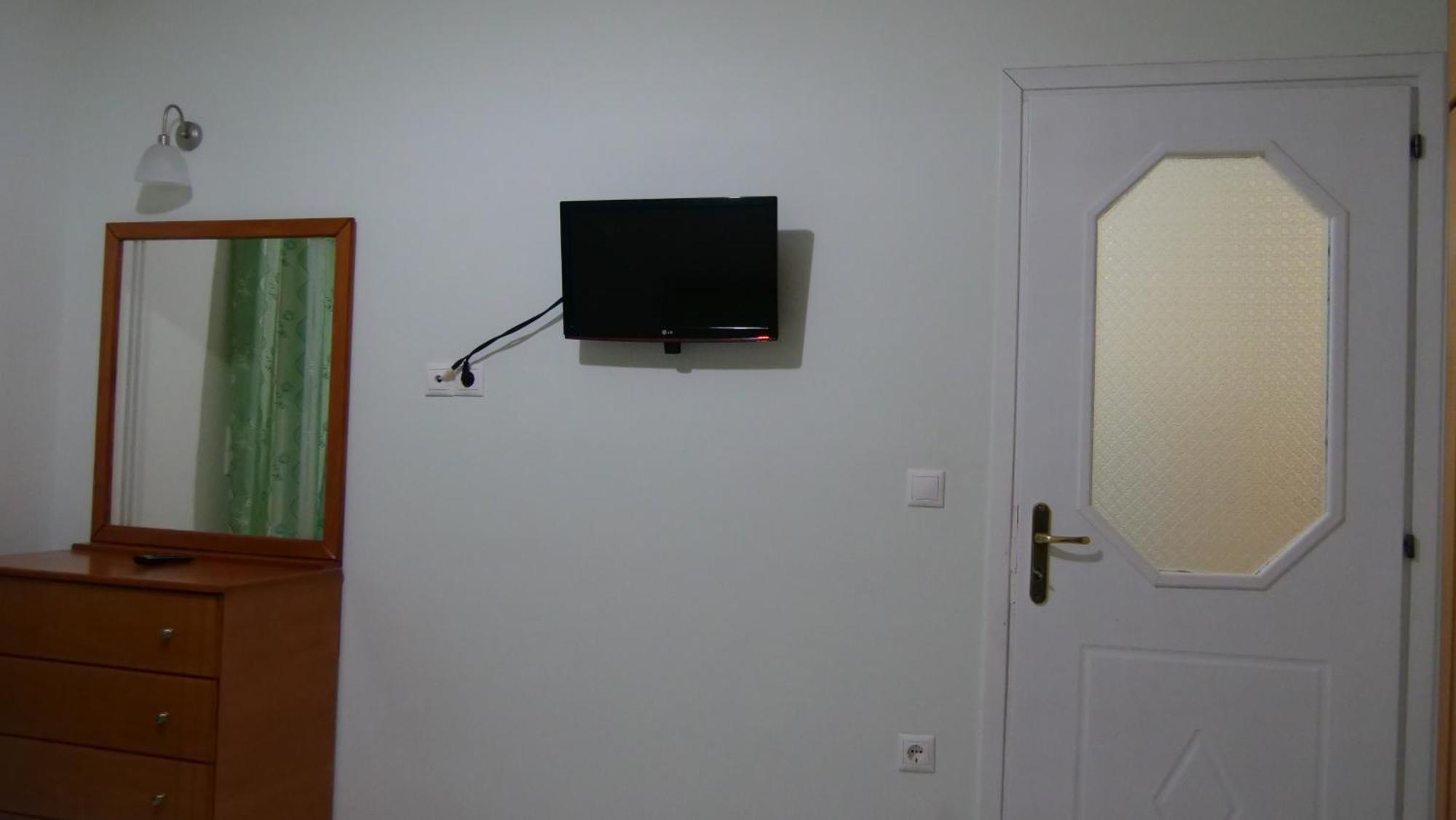 Isabela Apartments Саранда Экстерьер фото
